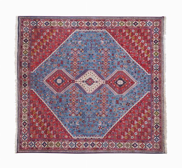 A Yalameh carpet