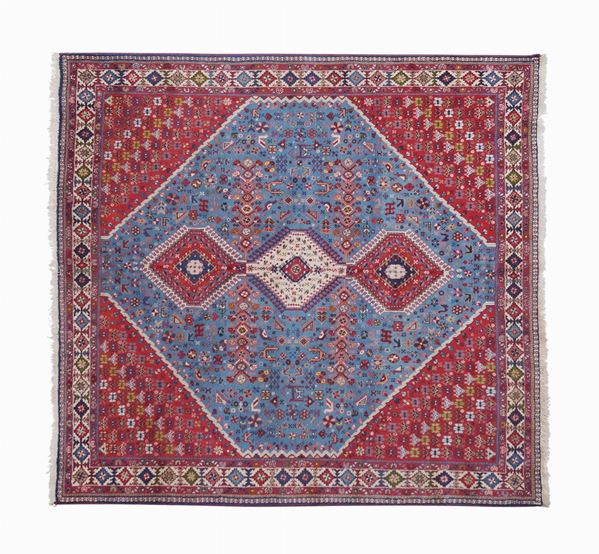 A Yalameh carpet  (Turkey, 20th century)  - Auction Online Christmas Auction - Colasanti Casa d'Aste