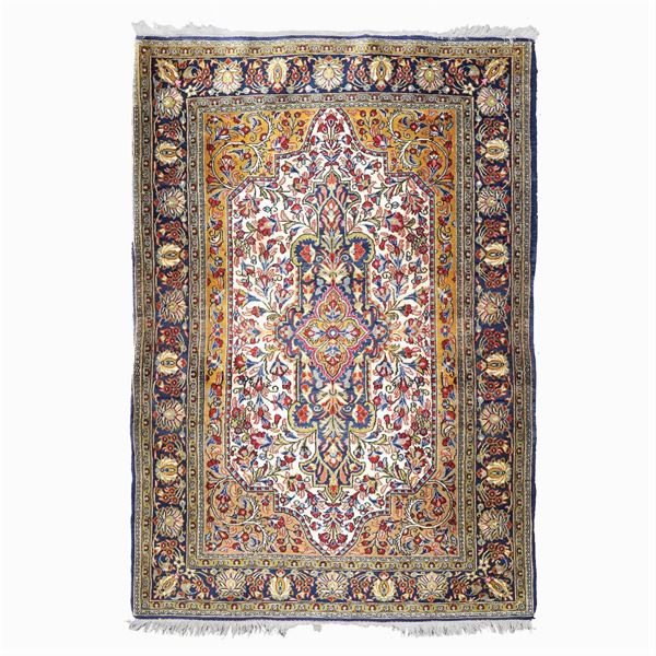 A Kum Kork rug