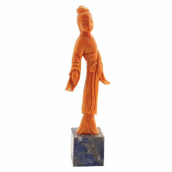 Scultura in corallo rosso
