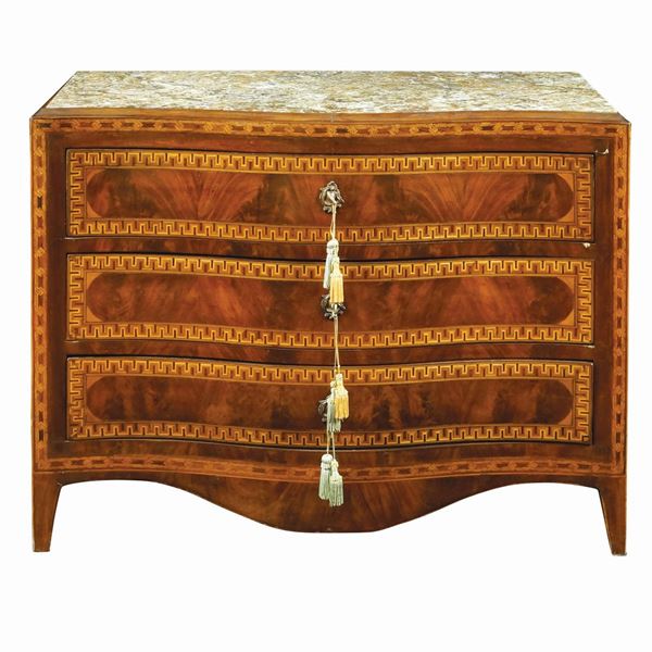 Commode di linea mossa in piuma di mogano