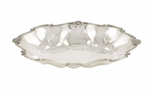 An 800 silver centerpiece
