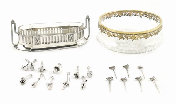 Tre oggetti in argento 800 e metallo  (manifatture diverse)  - Asta ARGENTI DA COLLEZIONE  - Colasanti Casa d'Aste