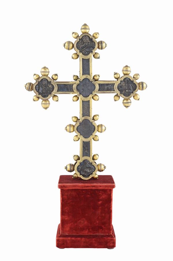 Antica croce astile in argento e rame dorato
