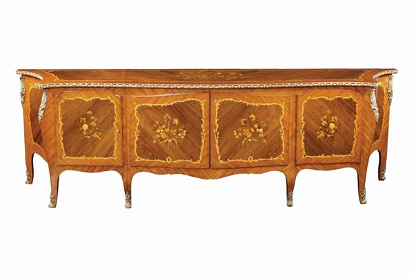 A rosewood and bois de rose cupboard  (Italy, antique manufacture)  - Auction Auction 34 - Colasanti Casa d'Aste