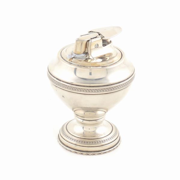 An 800 silver table lighter  (Italy, 20th century)  - Auction Online Christmas Auction - Colasanti Casa d'Aste