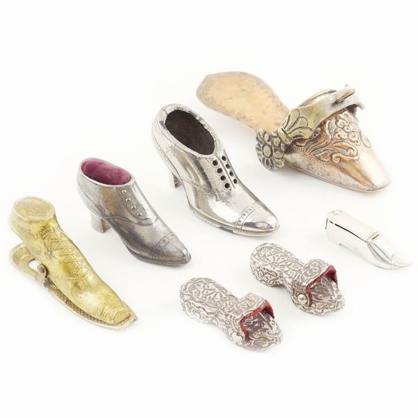 A lot of metal shoes (7)  (late 19th century)  - Auction Online Christmas Auction - Colasanti Casa d'Aste