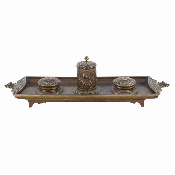 A French bronze inkwell