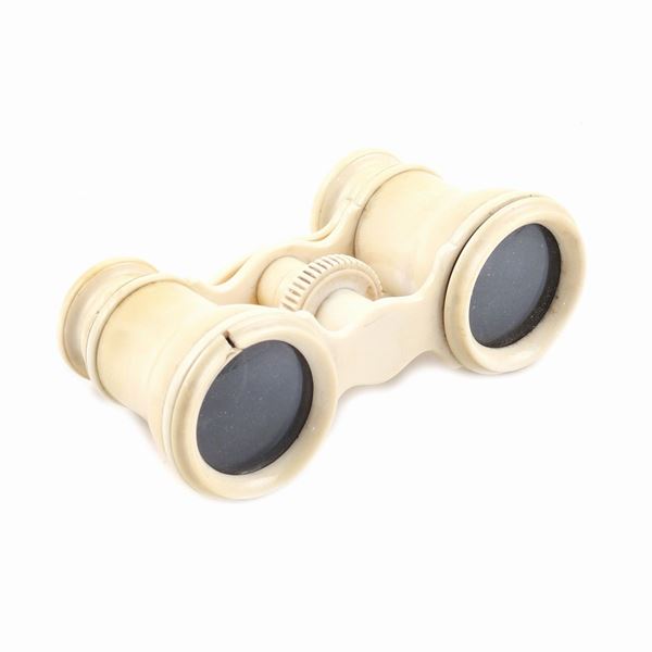 An ivory binoculars
