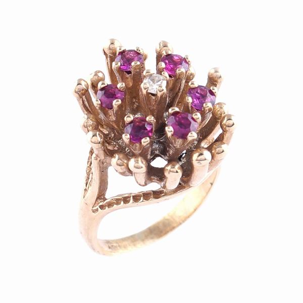 A 10kt gold ring