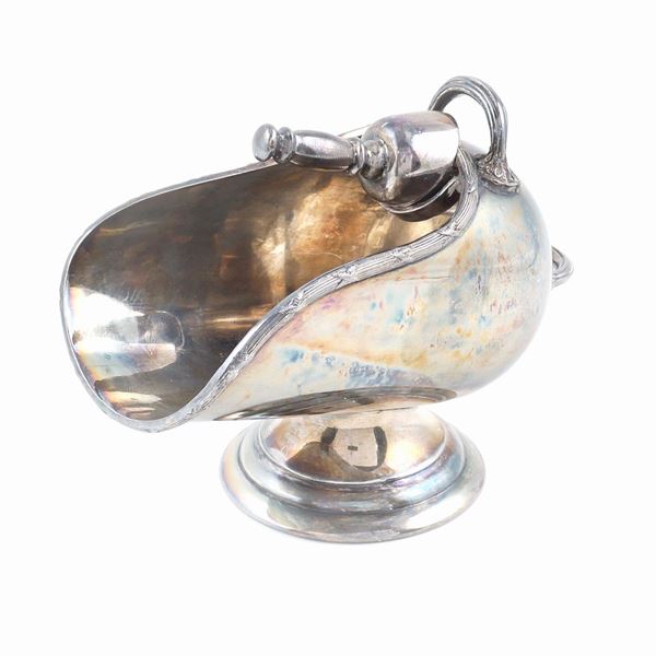 Vintage Silver Plate Sugar Helmet/Scuttle & Scoop  (Great Britain, early 20th century)  - Auction Online Christmas Auction - Colasanti Casa d'Aste