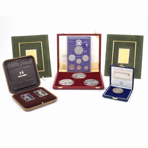 A silver and various metal lot (15)  - Auction Online Christmas Auction - Colasanti Casa d'Aste