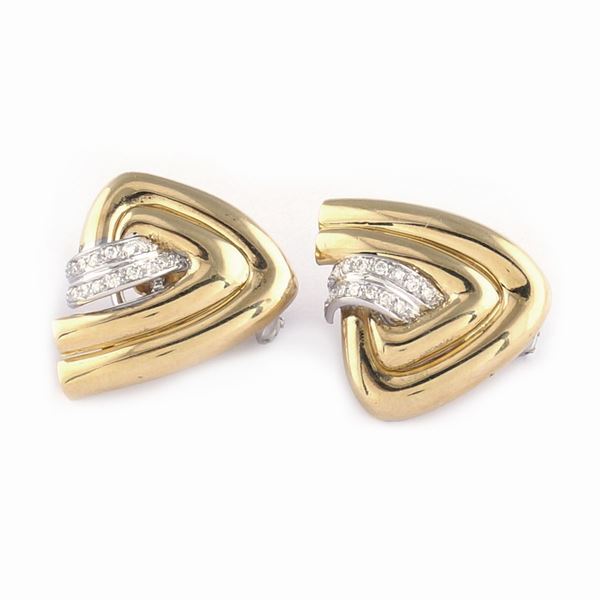 Orecchini a lobo in oro giallo e bianco 18kt