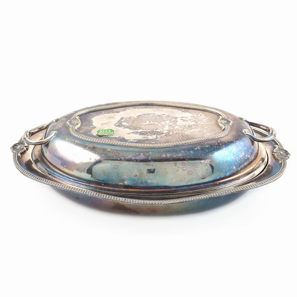 A silver plate tureen  (Great Britain, late 19th-early 20th century)  - Auction Online Christmas Auction - Colasanti Casa d'Aste