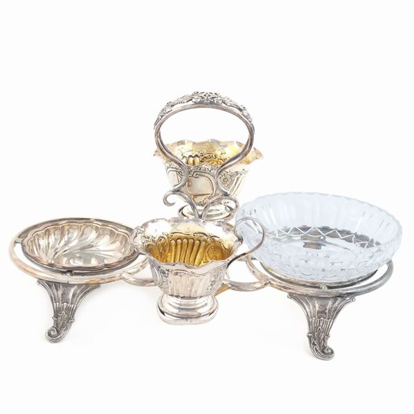 A silver plate centrepiece  (20th century)  - Auction Online Christmas Auction - Colasanti Casa d'Aste