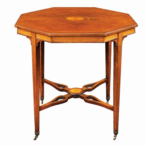 Tavolino da centro in palissandro  (Inghilterra, inizio XX Sec.)  - Asta ARGENTI DA COLLEZIONE  - Colasanti Casa d'Aste