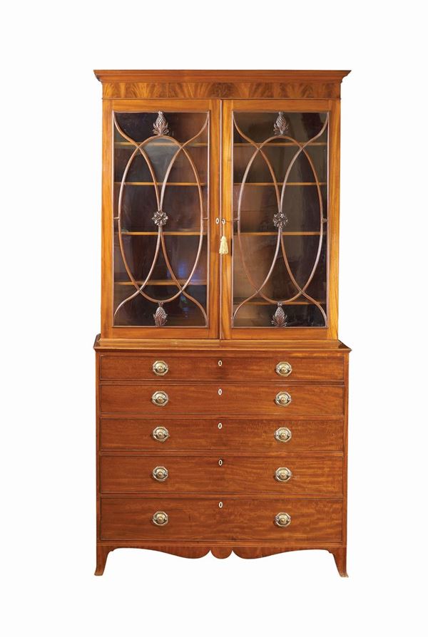 A mohagany bookcase