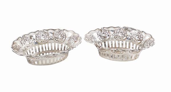 Coppia di cestini in argento  (Birmingham, 1930)  - Asta ARGENTI DA COLLEZIONE  - Colasanti Casa d'Aste