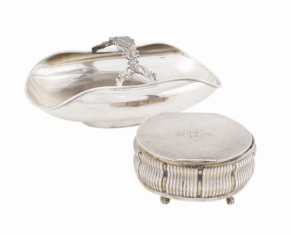 An 800 silver lot (2)  (Italy, 20th century)  - Auction Auction 34 - Colasanti Casa d'Aste