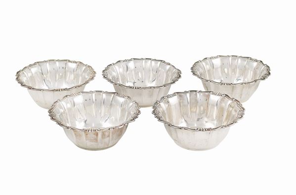 Five 800 silver small cups  (Italy, 20th century)  - Auction Auction 34 - Colasanti Casa d'Aste