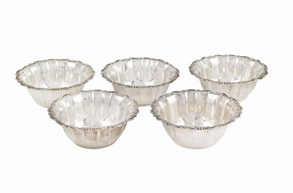 Cinque coppette in argento 800