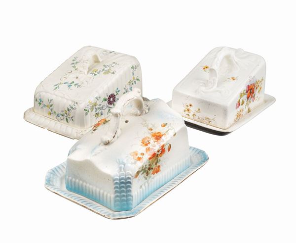 Tre portaformaggio vintage in maiolica