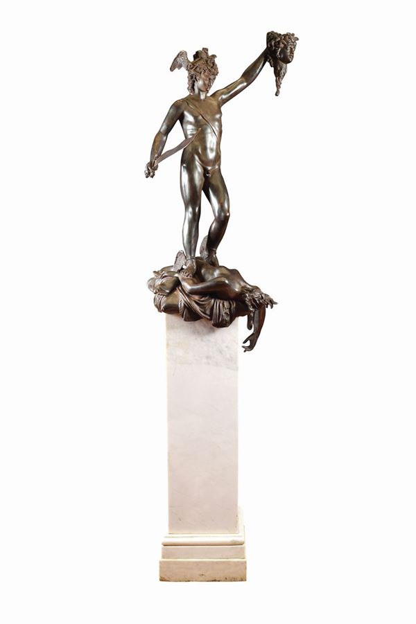 Scultura in bronzo brunito