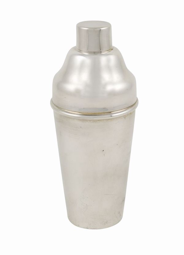 Shaker in argento 800 a corpo liscio