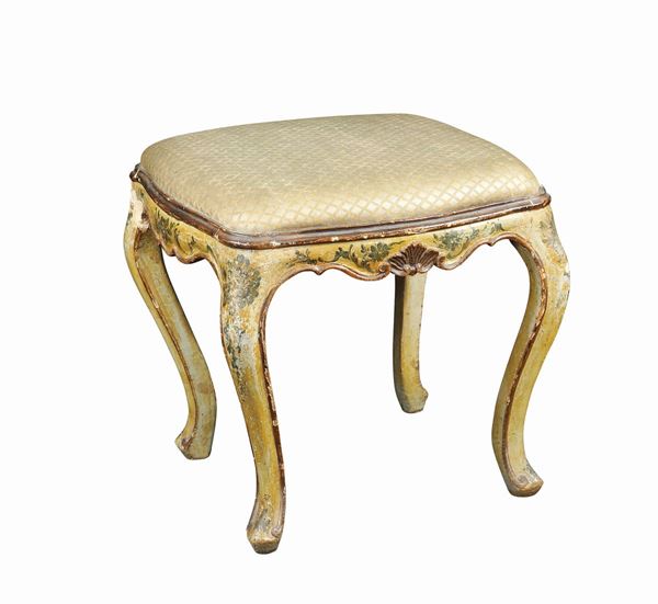 A lacquered wood stool  (Italy, late 18th century)  - Auction Auction 34 - Colasanti Casa d'Aste
