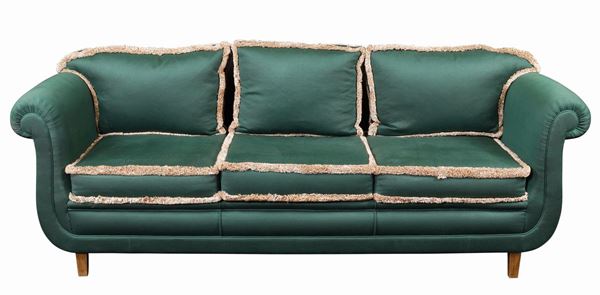 A three seater sofa  (20th century)  - Auction Auction 34 - Colasanti Casa d'Aste