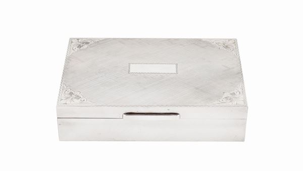 An 800 silver and wood cigarette-case