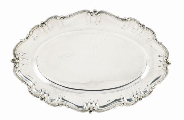 An 800 silver tray  (Italy, 20th century)  - Auction Auction 34 - Colasanti Casa d'Aste