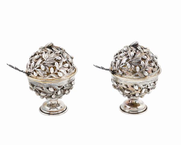 A pair of 925 silver saltcellars  (Italy, 20th century)  - Auction Auction 34 - Colasanti Casa d'Aste