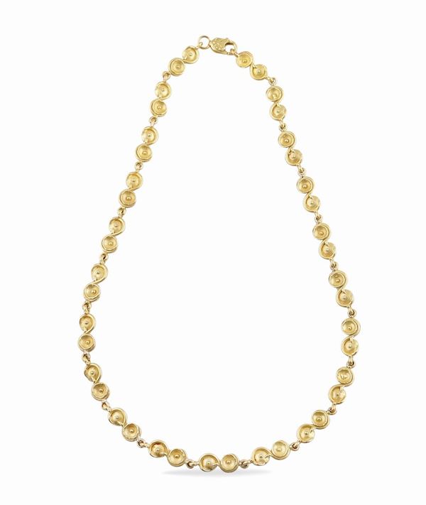 Collana in oro giallo satinato 18kt