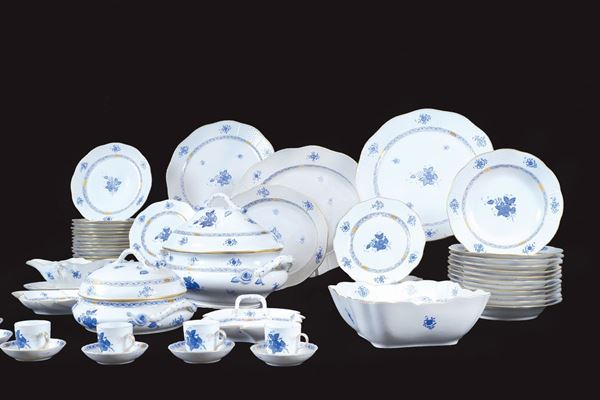 A Herend porcelain plate set