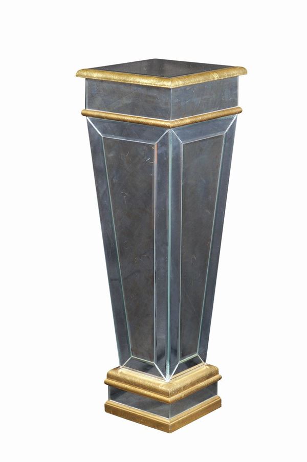 Base ad obelisco rovesciato  (Italia, XX Sec.)  - Asta ARGENTI DA COLLEZIONE  - Colasanti Casa d'Aste
