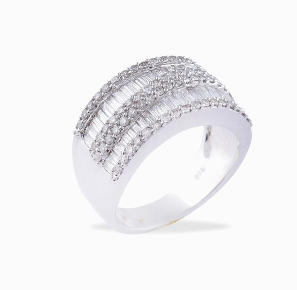 Anello a fascia in oro bianco 18kt
