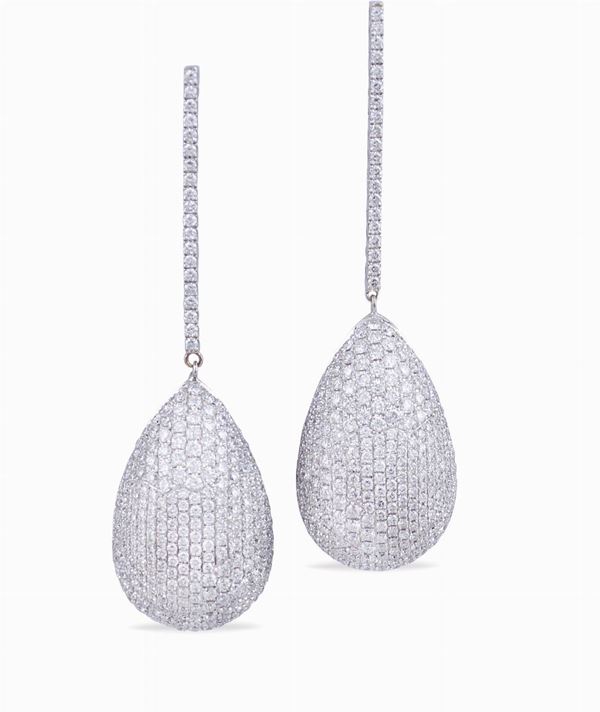 Orecchini pendenti in oro bianco 18kt e diamanti  - Asta ARGENTI DA COLLEZIONE  - Colasanti Casa d'Aste