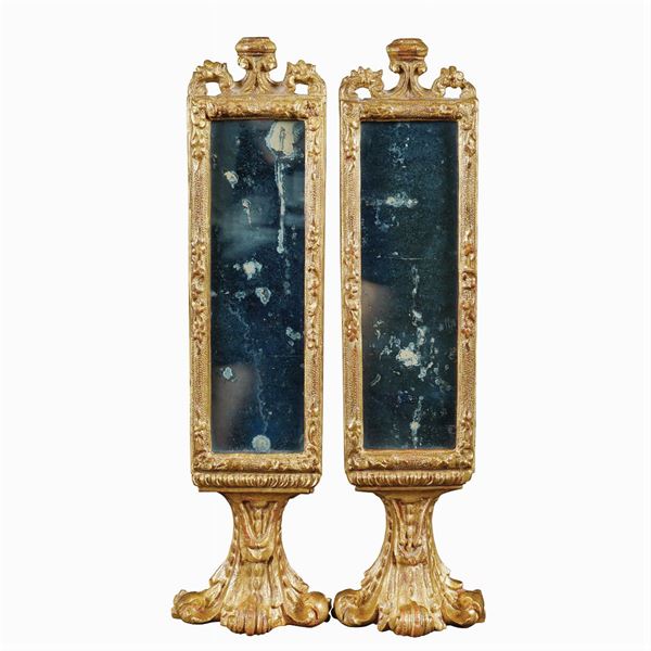 A pair of small giltwood mirrors
