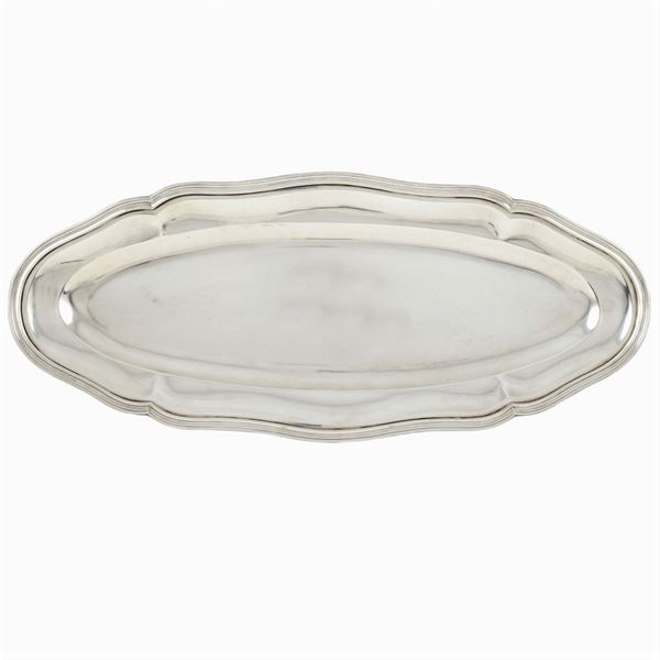 An oval tray