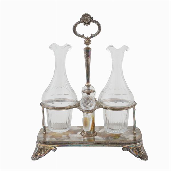 Oliera in metallo argentato  (XX Sec.)  - Asta GIOIELLI |OROLOGI ARGENTI - Colasanti Casa d'Aste