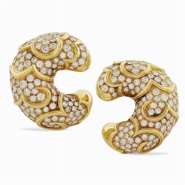 Marina Bulgari, demi lune earrings