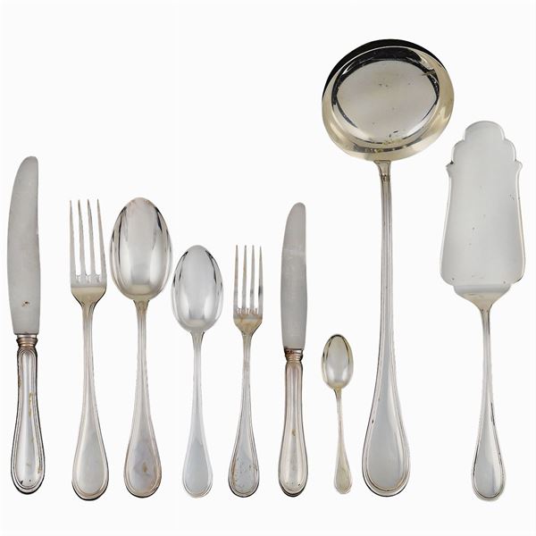 A silver cutlery service (68)