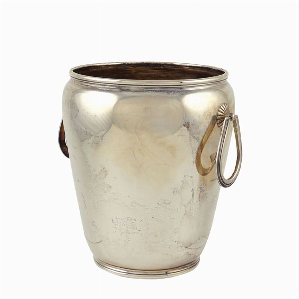 A silver ice bucket  (Milan, 20th century)  - Auction  FINE JEWELS - Colasanti Casa d'Aste