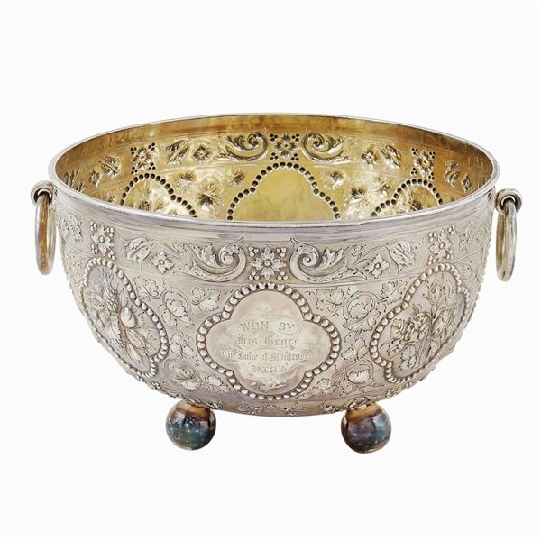 A silver bowl centerpiece