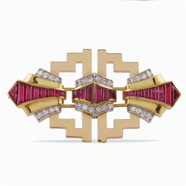 A Decò 18kt gold and white gold double clips brooch