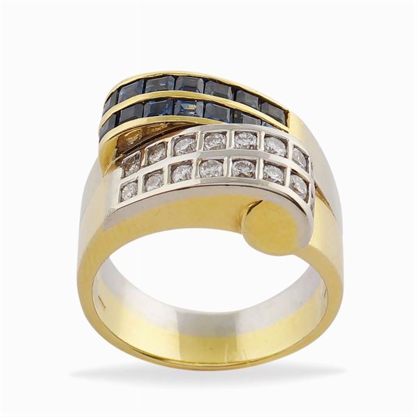 Anello a motivo contrariè