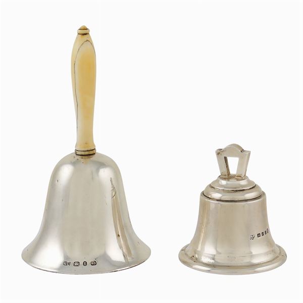 Due campanelli in argento