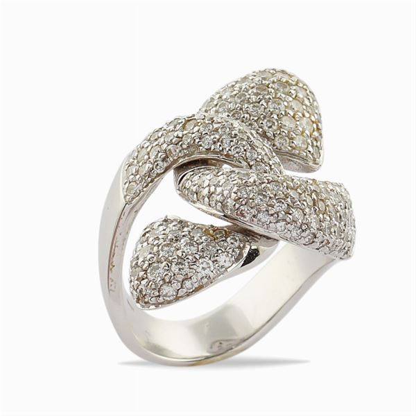 Anello a motivo contrariè in oro bianco 18kt