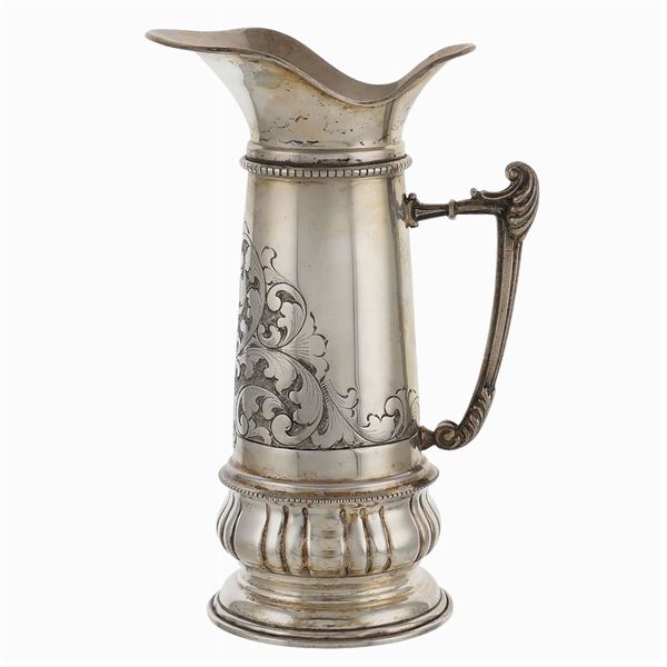 An italian silver flacon
